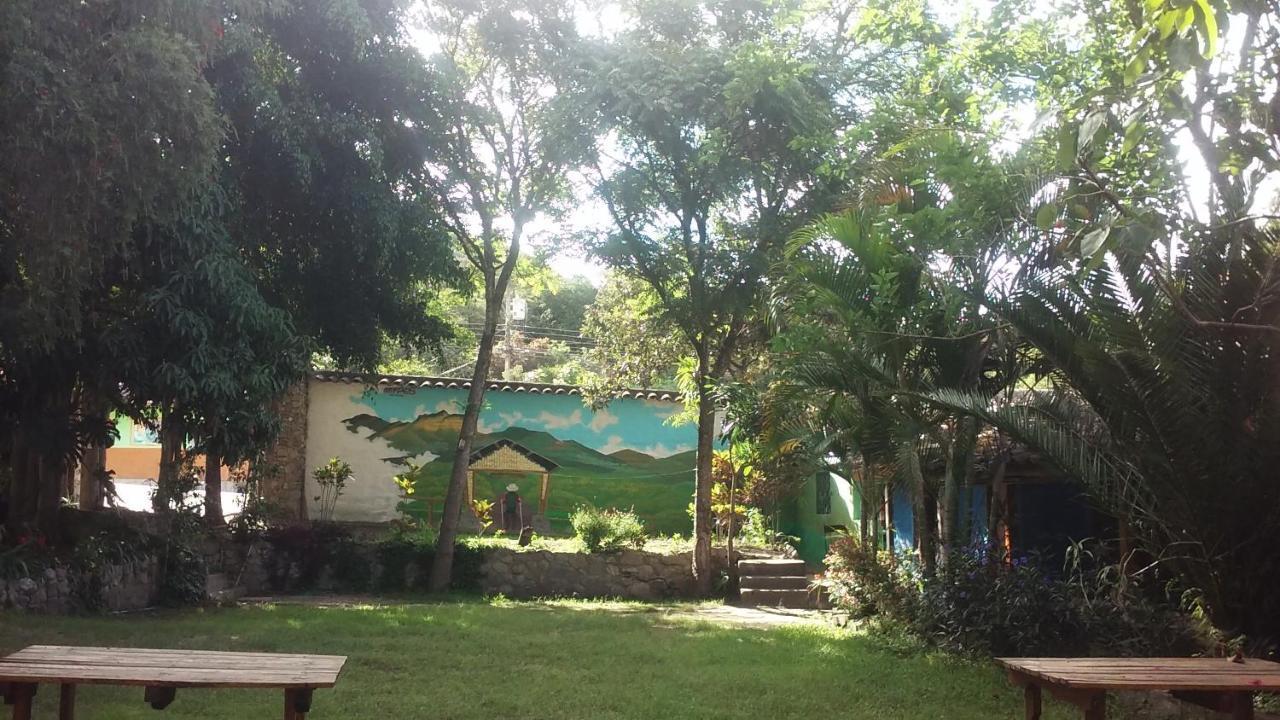 Residencial Valle Sagrado-Vilcabamba Bagian luar foto